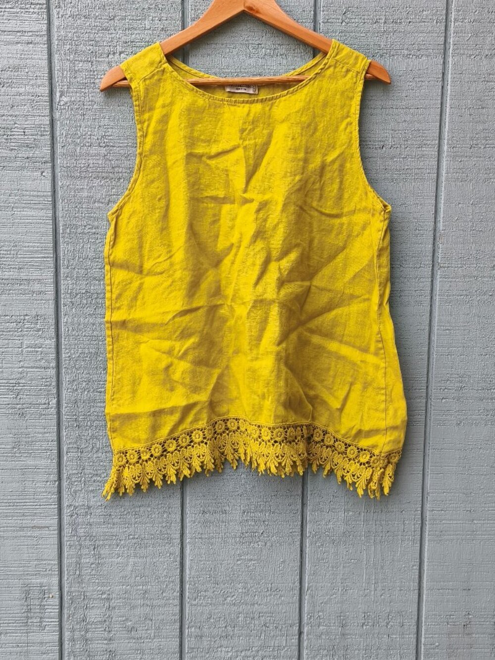 Terzo Millennio 100% Linen Italian Crochet Lace Sleeveless Top sz L Yellow Beach